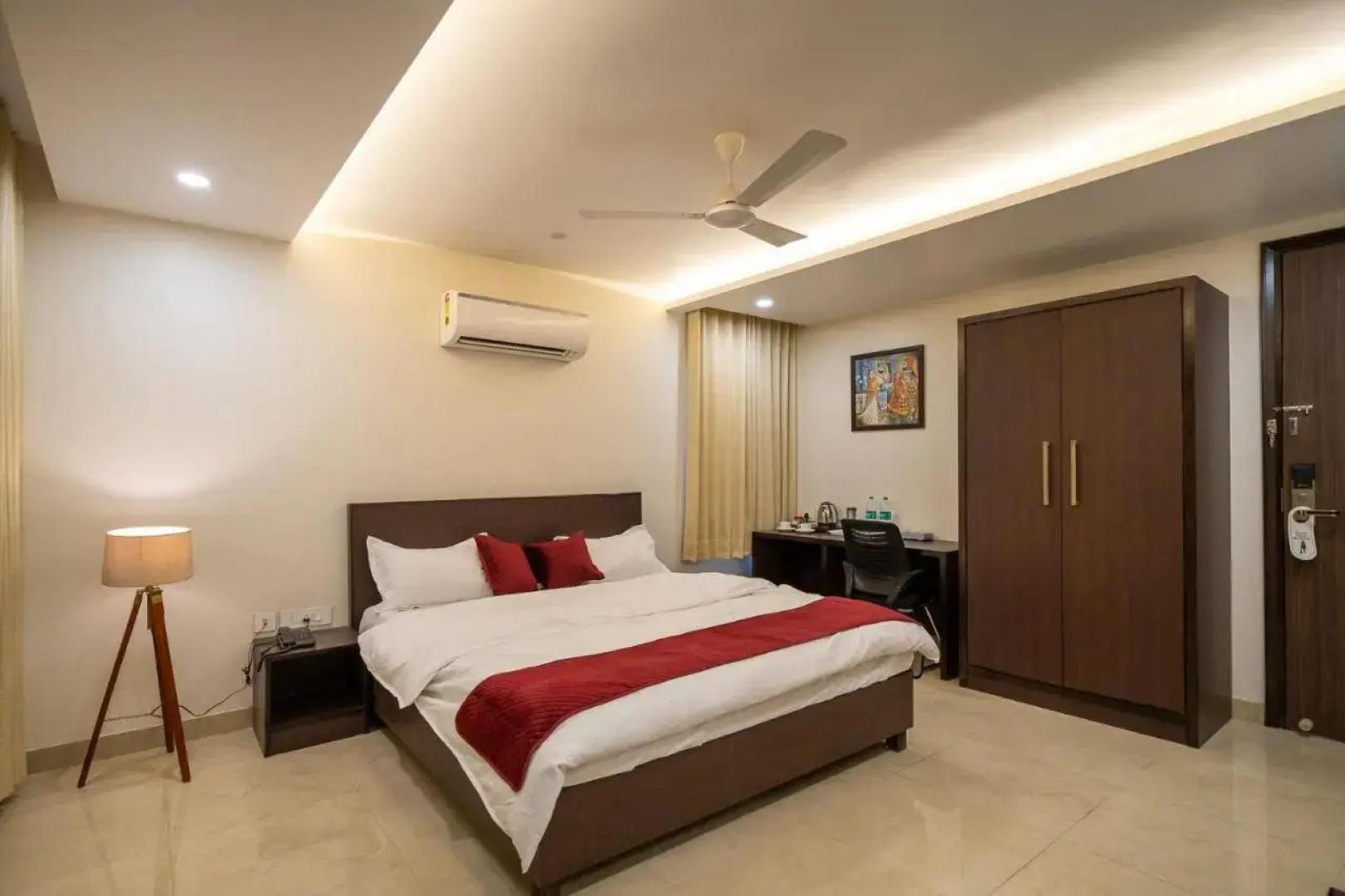 Sheerha Royal Residency
