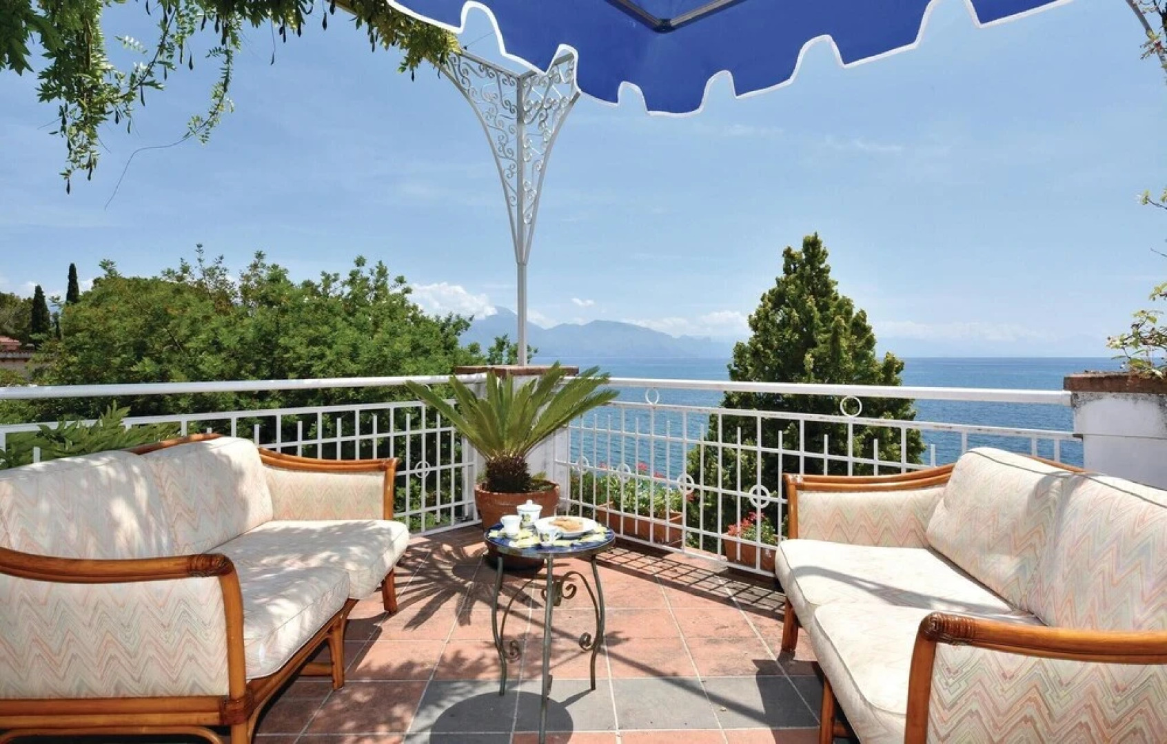 Beautiful Home in S. Giovanni a Piro SA With 3 Bedrooms, Wifi and Outdoor Swimming Pool