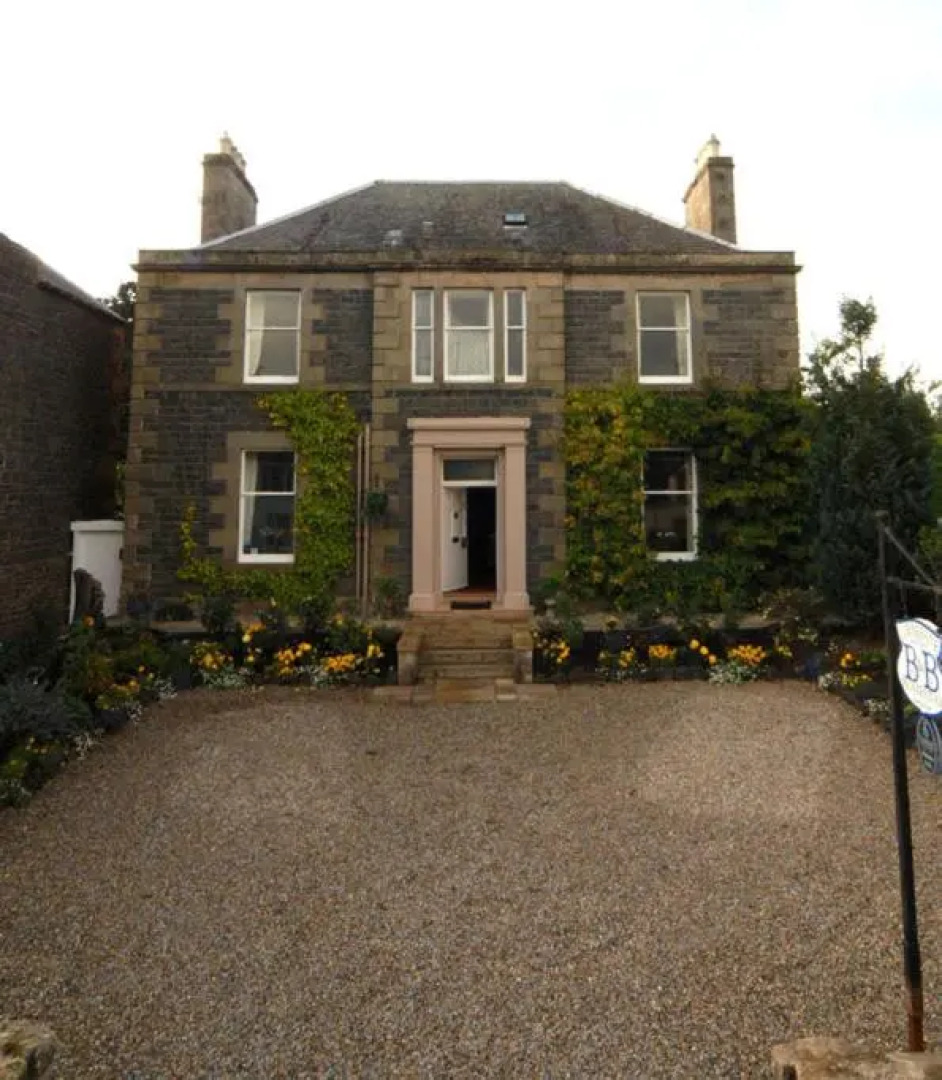 Lornebank Homestay Bed and Breakfast