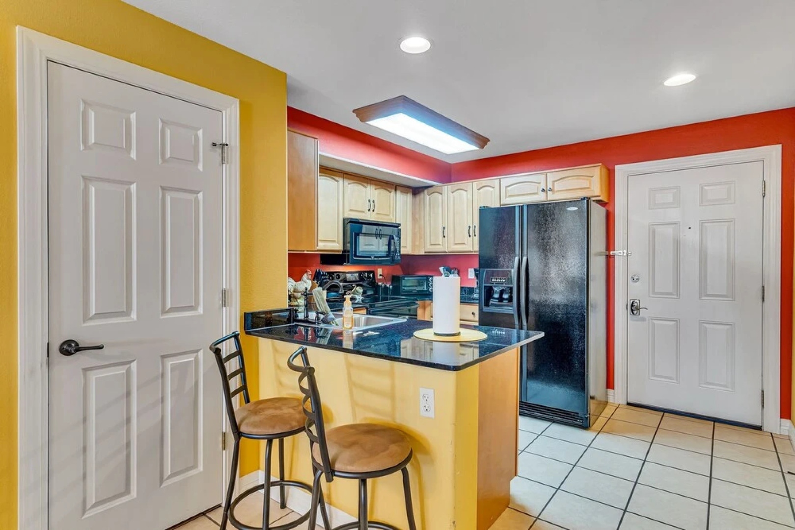 Hopeful Hideaway 2 Bedroom Condo by Redawning