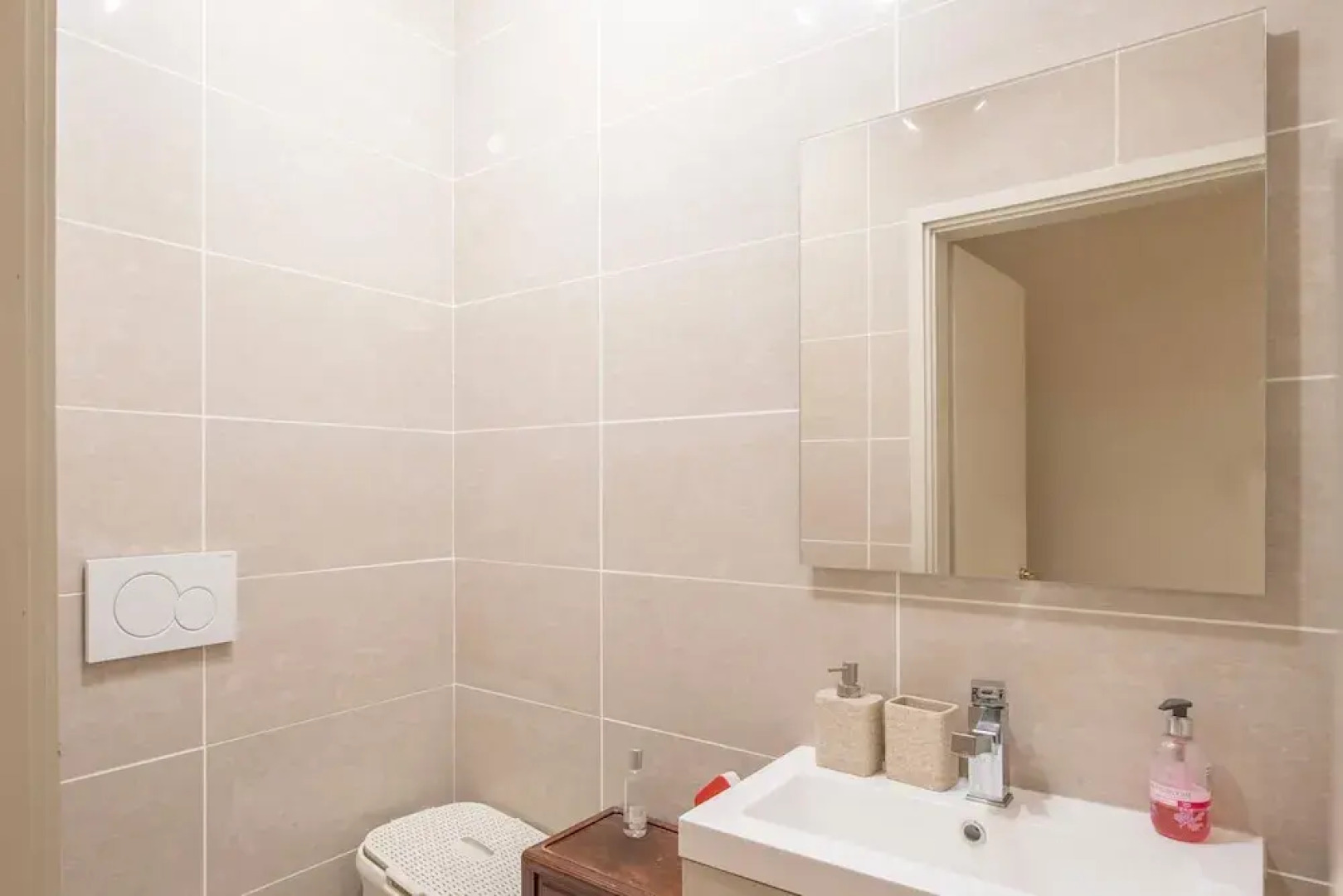 Queen Lake View in Ponte Tresa