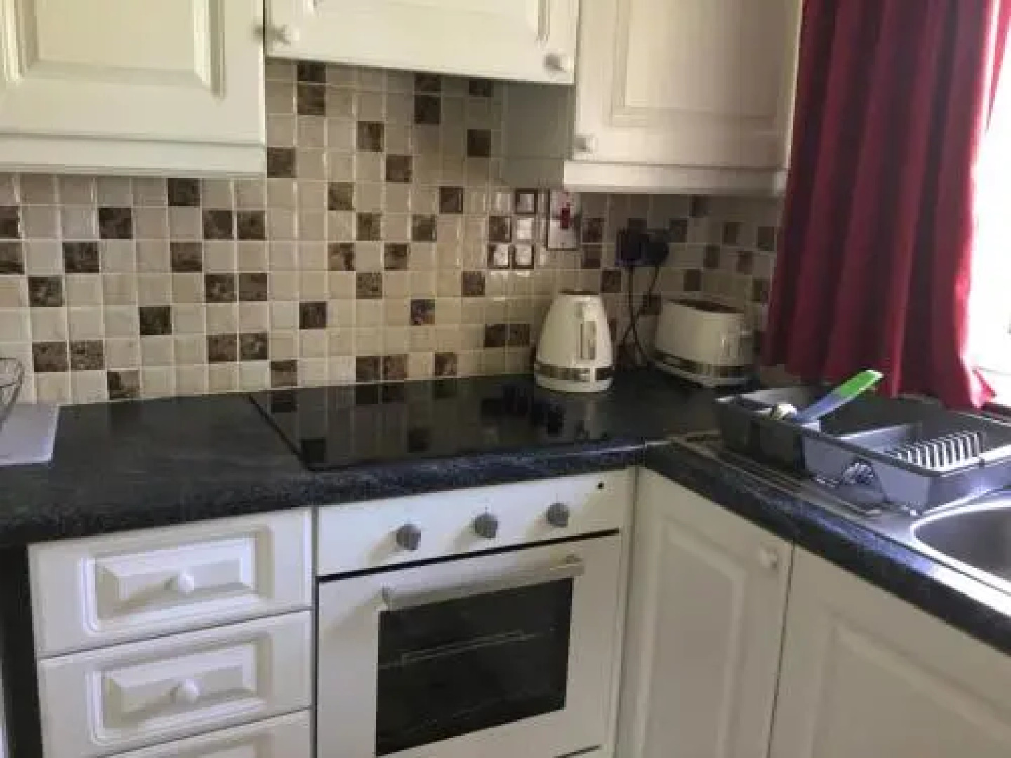 Adare Luxury Riverside Apartment