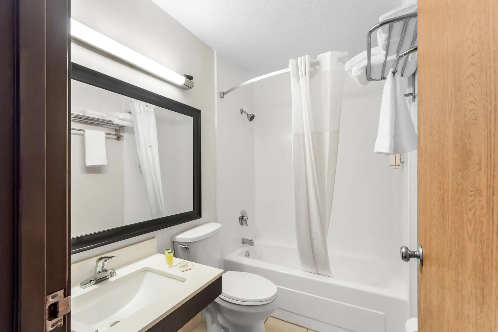 Super 8 by Wyndham Dumfries/Quantico