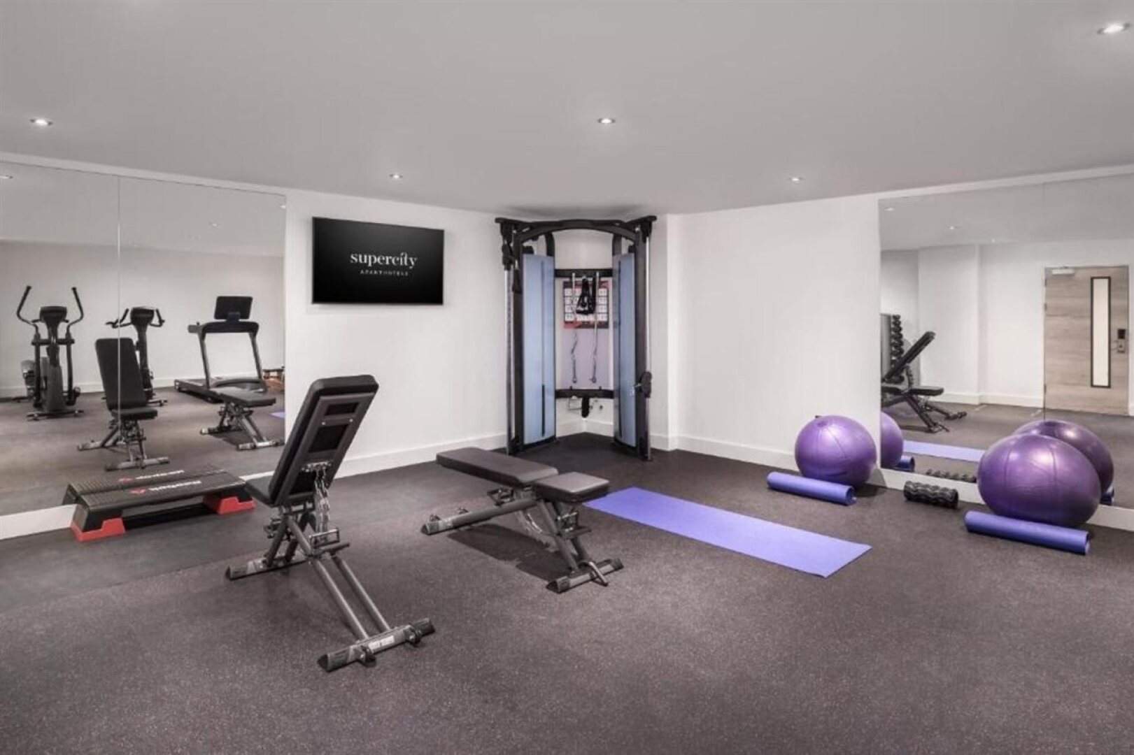 Q Square by Supercity Aparthotels