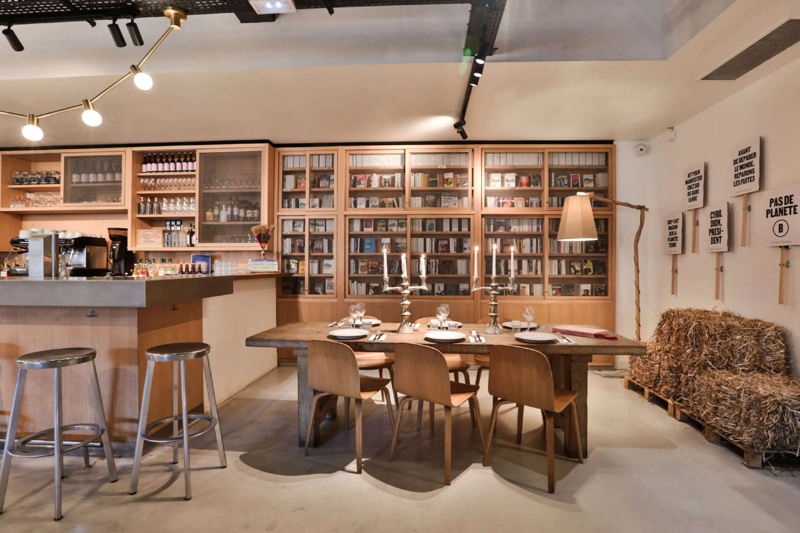 Mob Hotel Paris les Puces