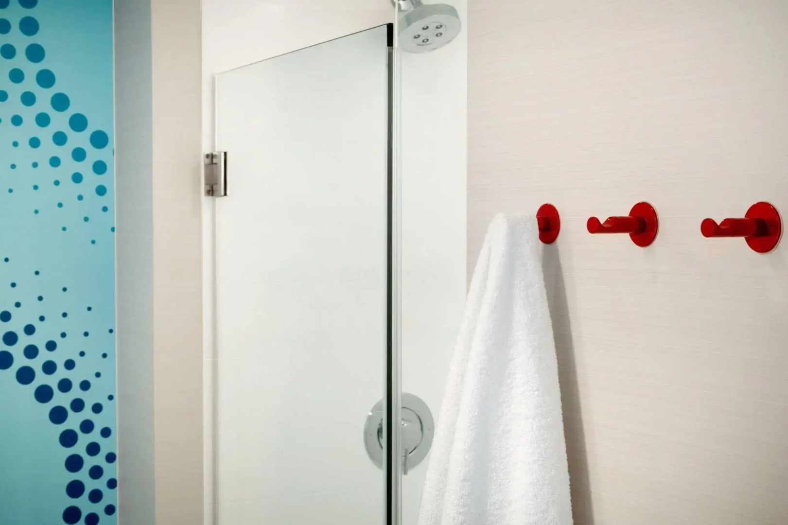 Tru by Hilton Lancaster East