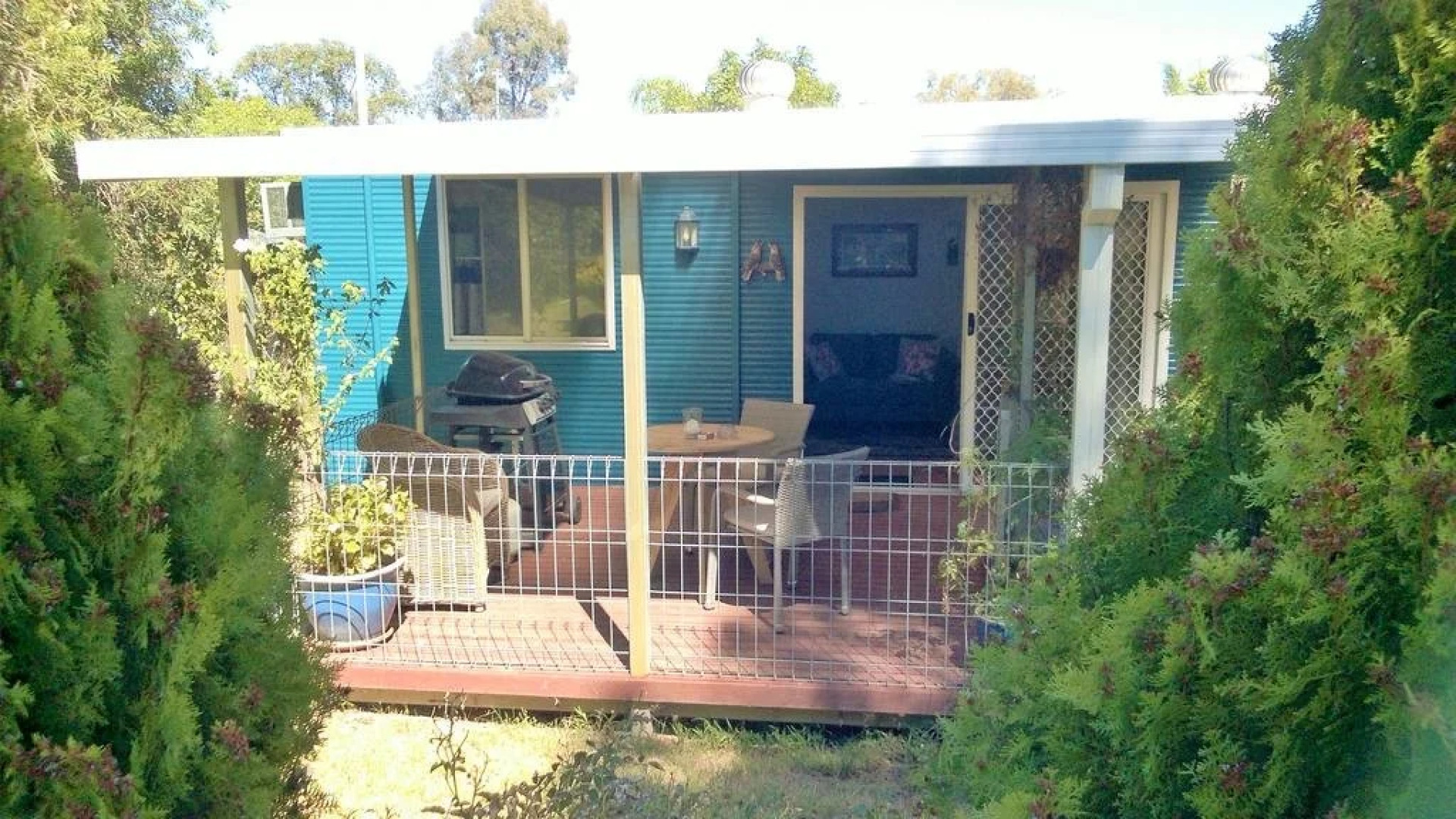 Russellee Bed and Breakfast