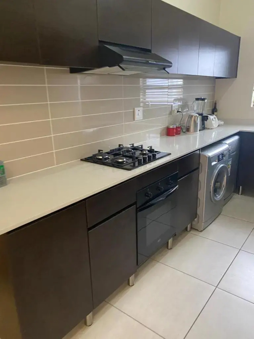 Greenstone Ridge Apartment