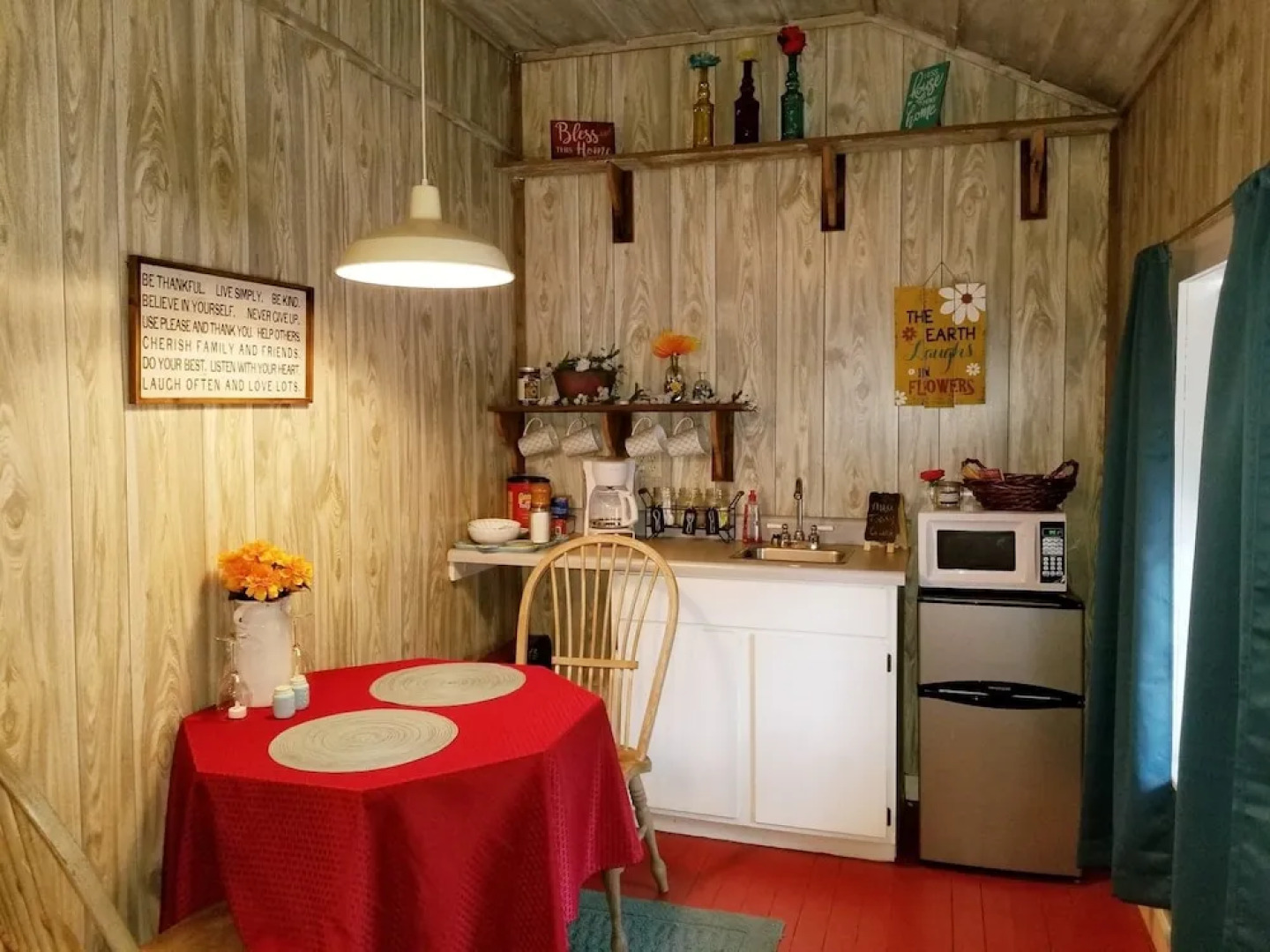 Three Sister's Cottages