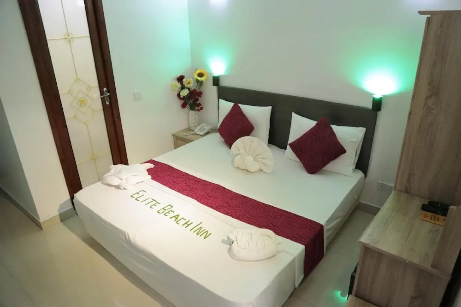 Hotel Elite Beach Inn