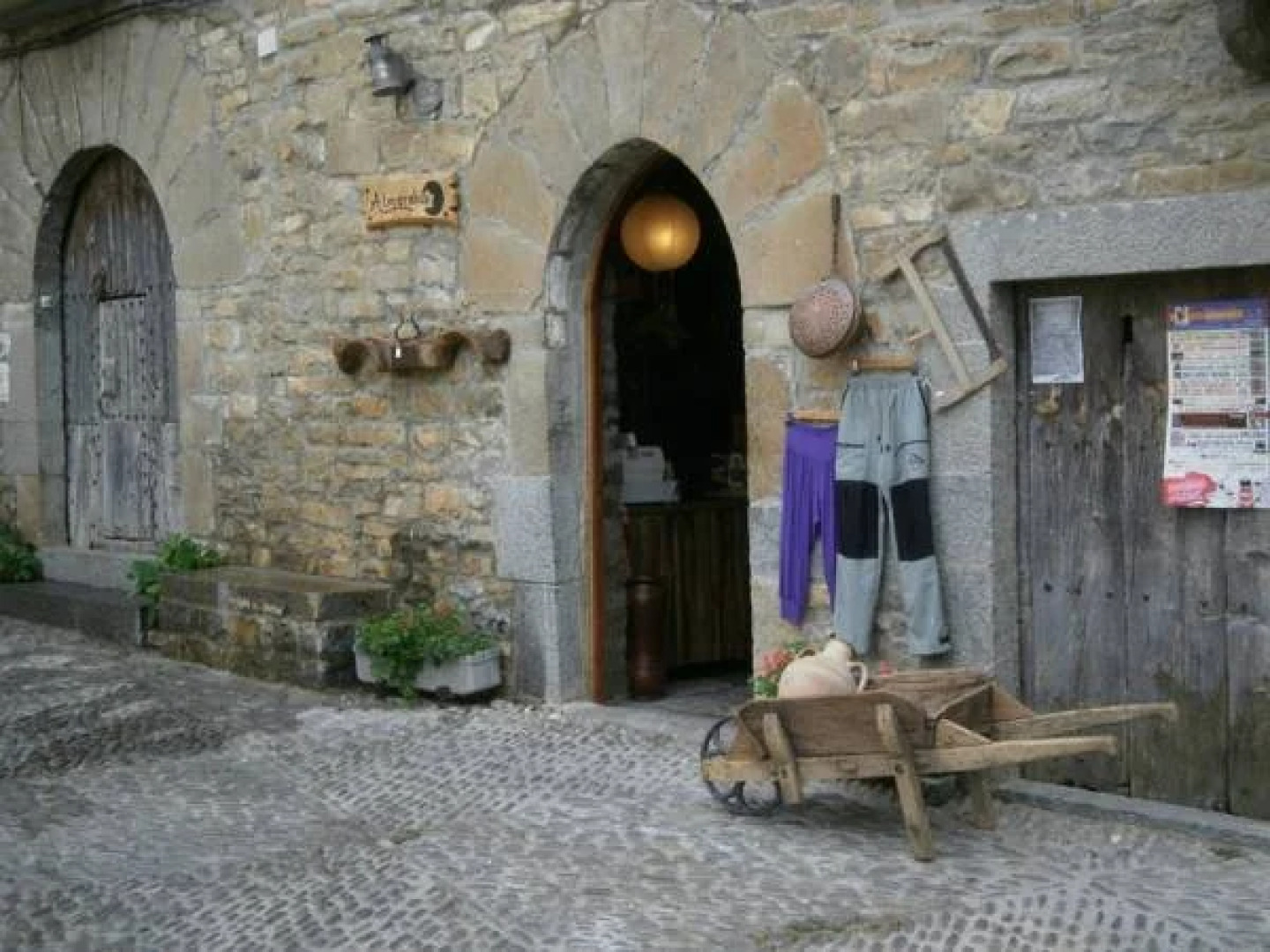 Hostal Pirineos Ainsa