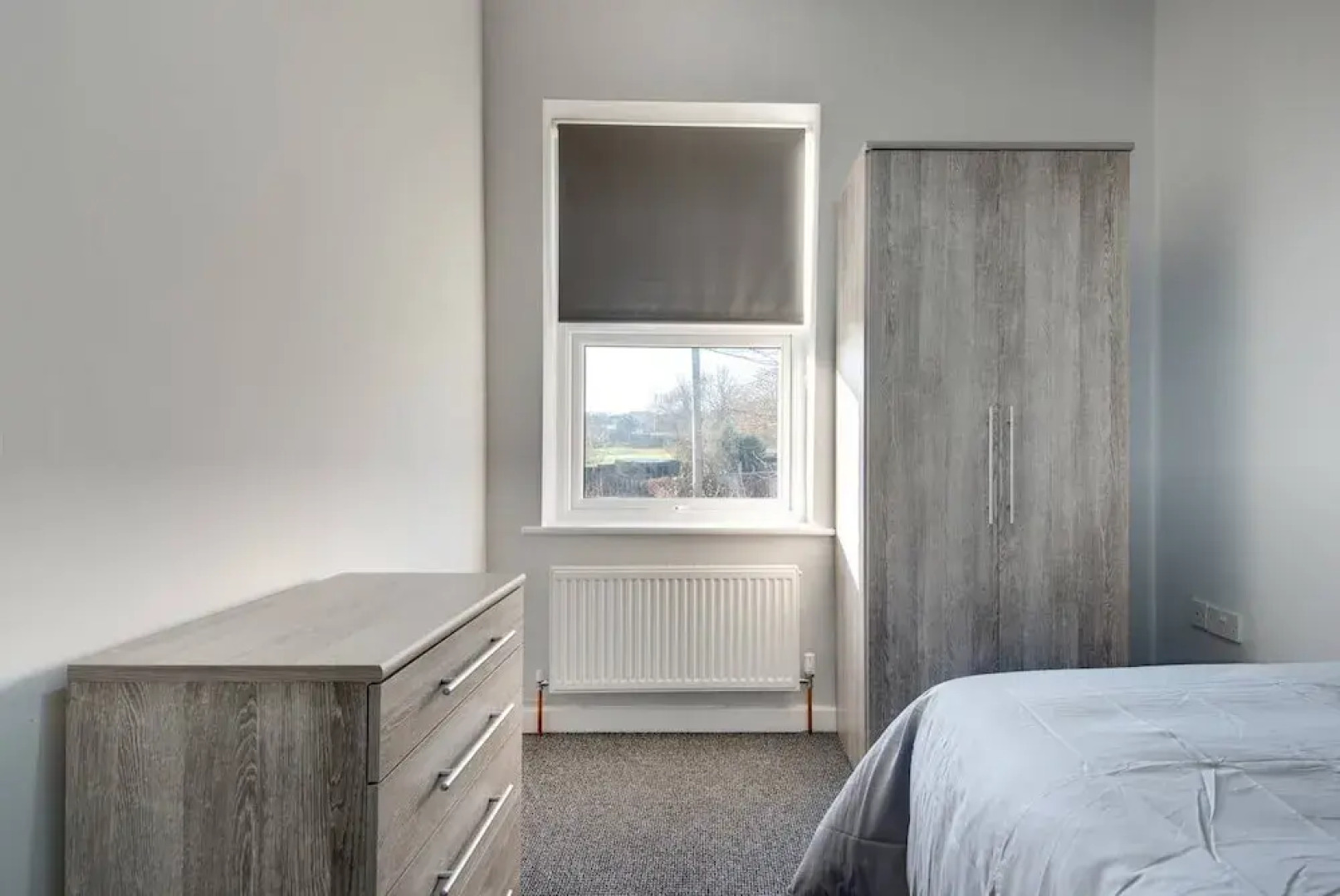 Self Check-In Town House in Barnsley Town Centre