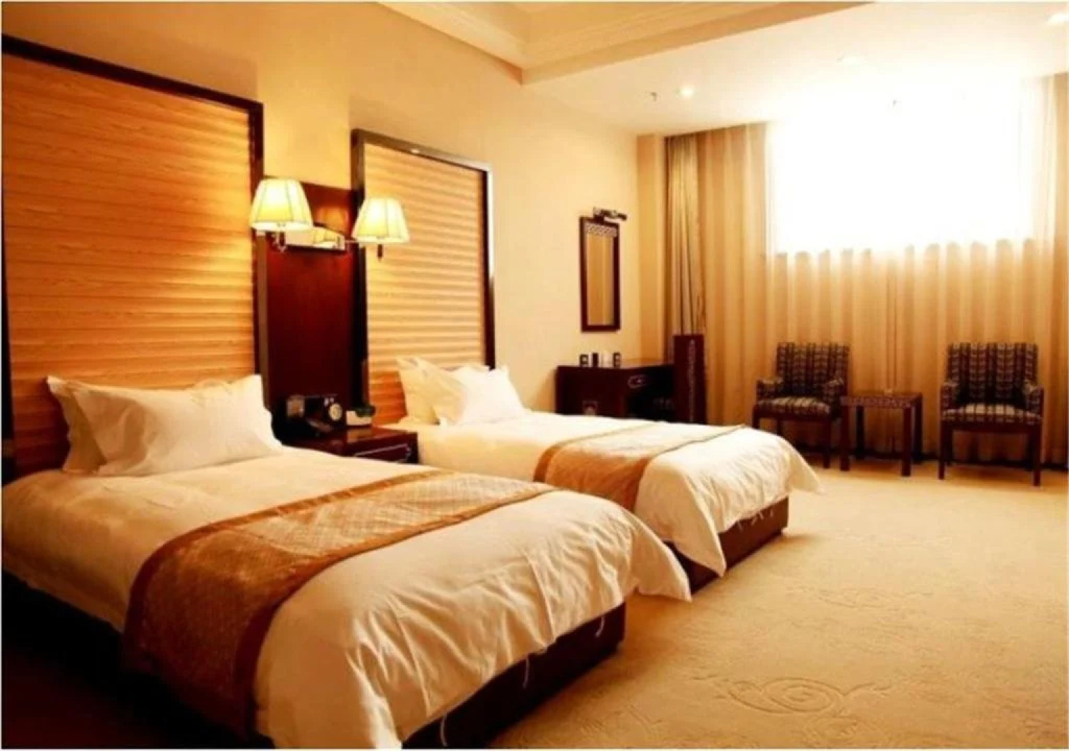 Zhuozhou Shuian Huacheng Hotel