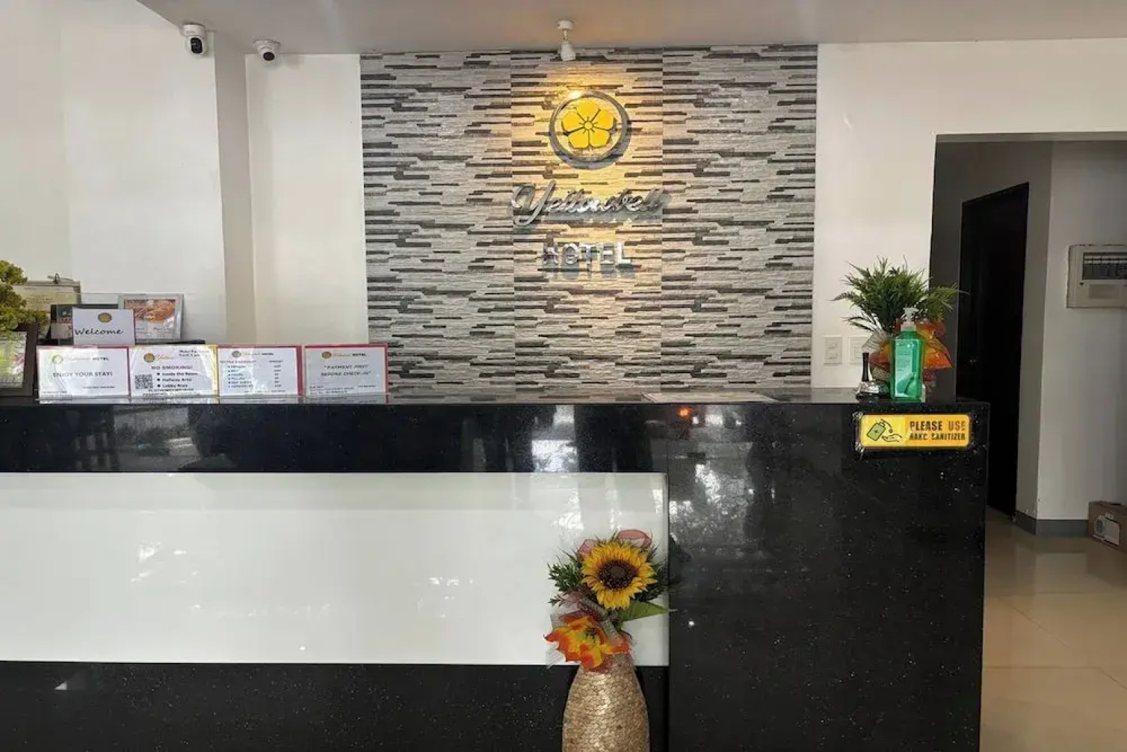 Yellowbell Hotel
