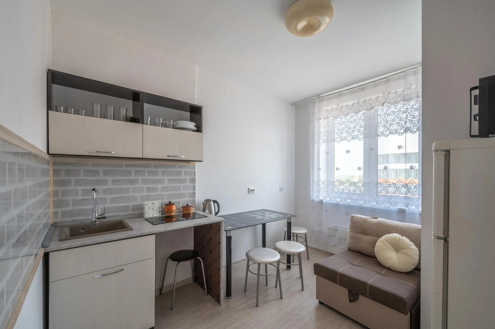 Хорошего дня на улице Александра Козицына 14