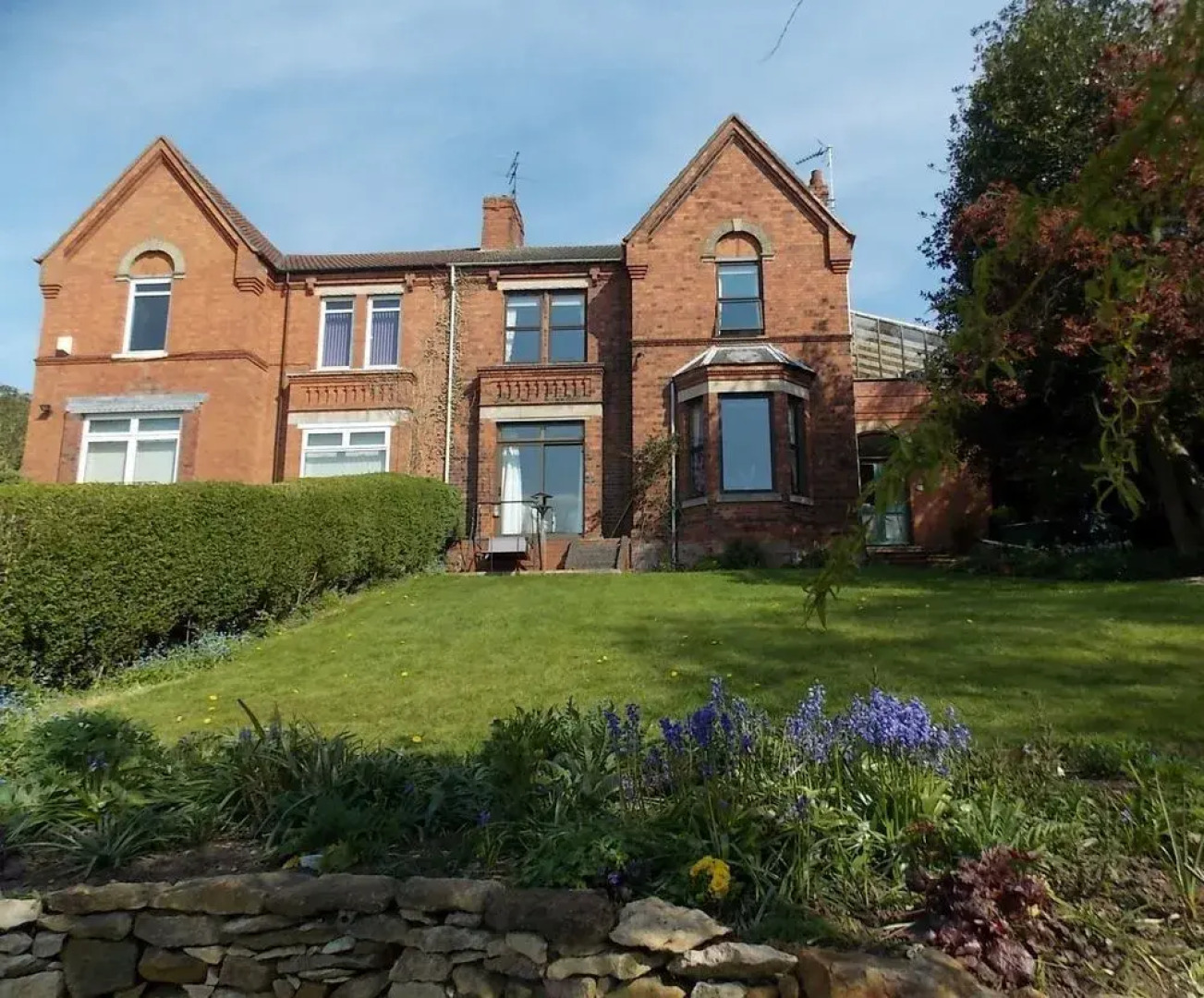 Mayfield Guest House