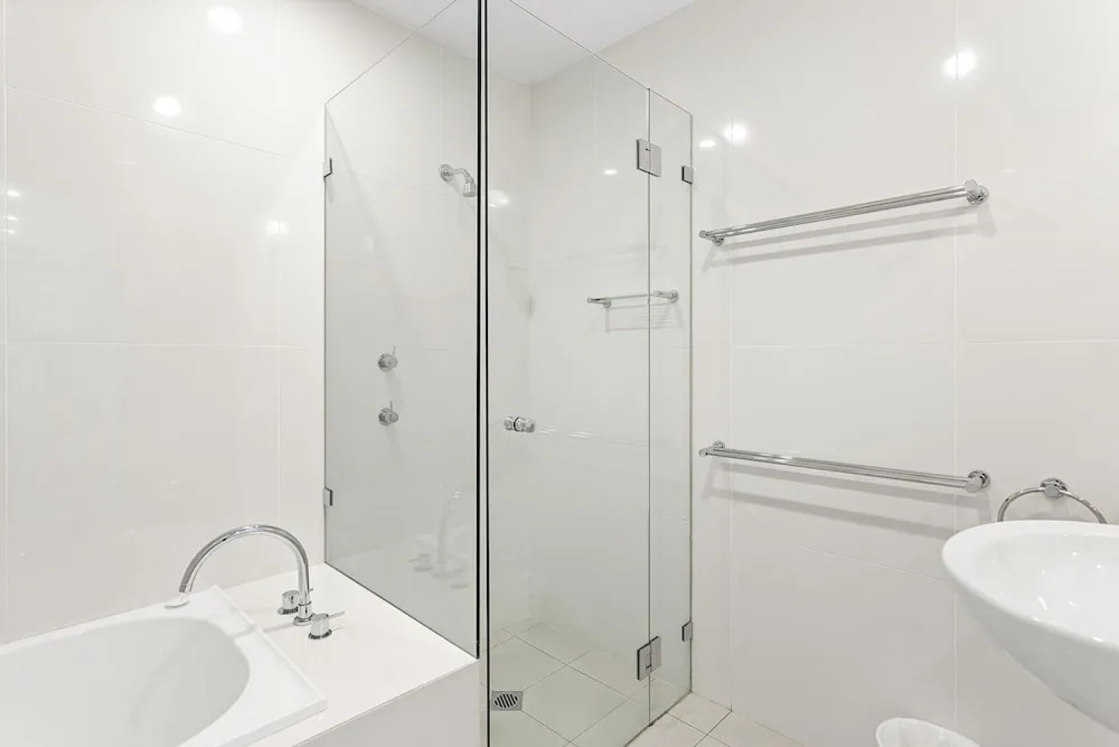 Boulder Bay Rd 1/2 - Fingal Bay