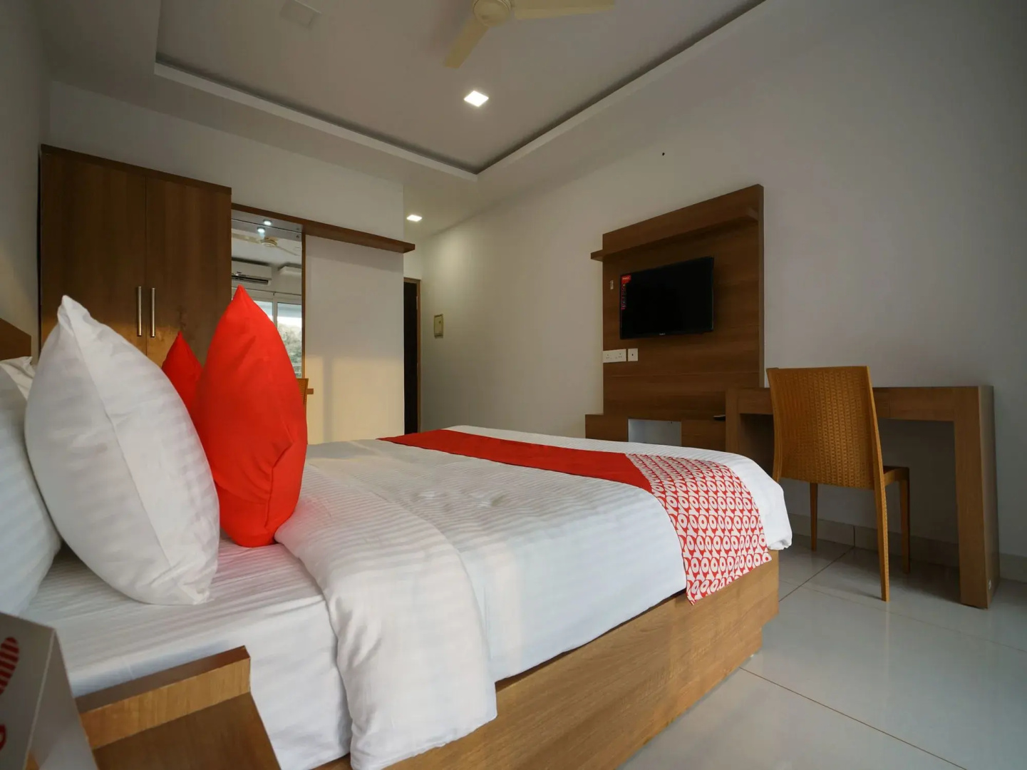 OYO 14419 Aaziya Inn