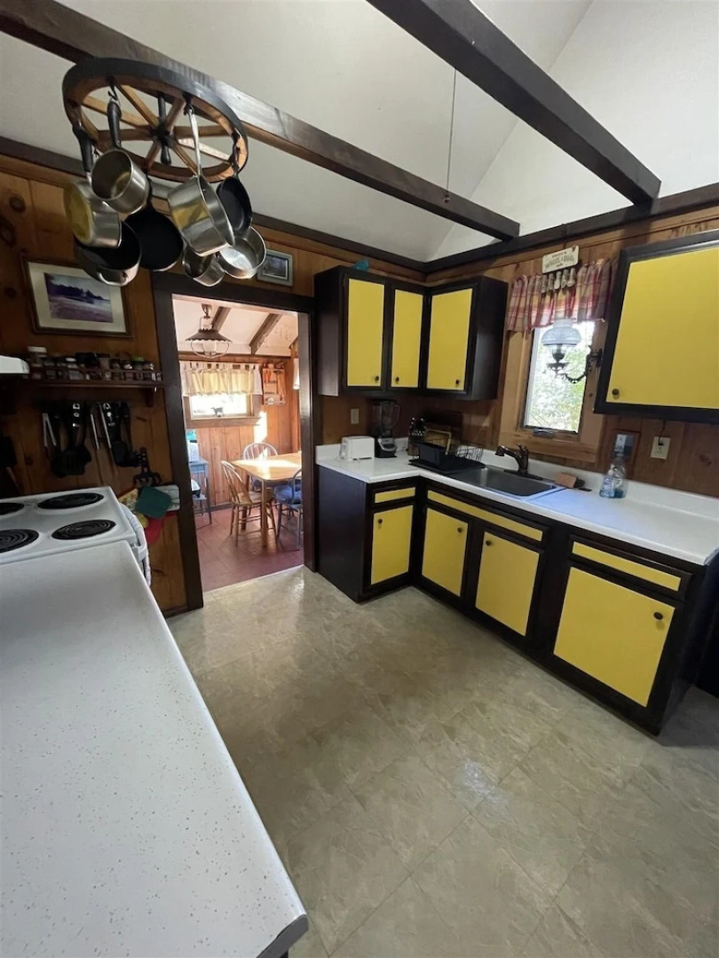 1901 House Limit 10 4 Bedroom Cottage by RedAwning