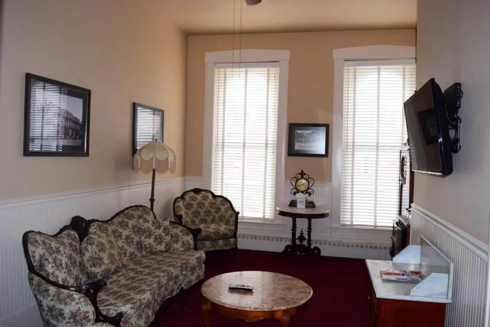 Grand Imperial Hotel