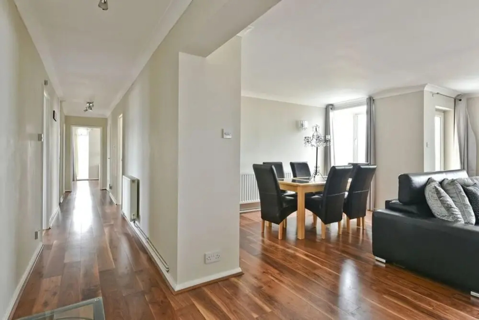 Stunning Penthhouse apt