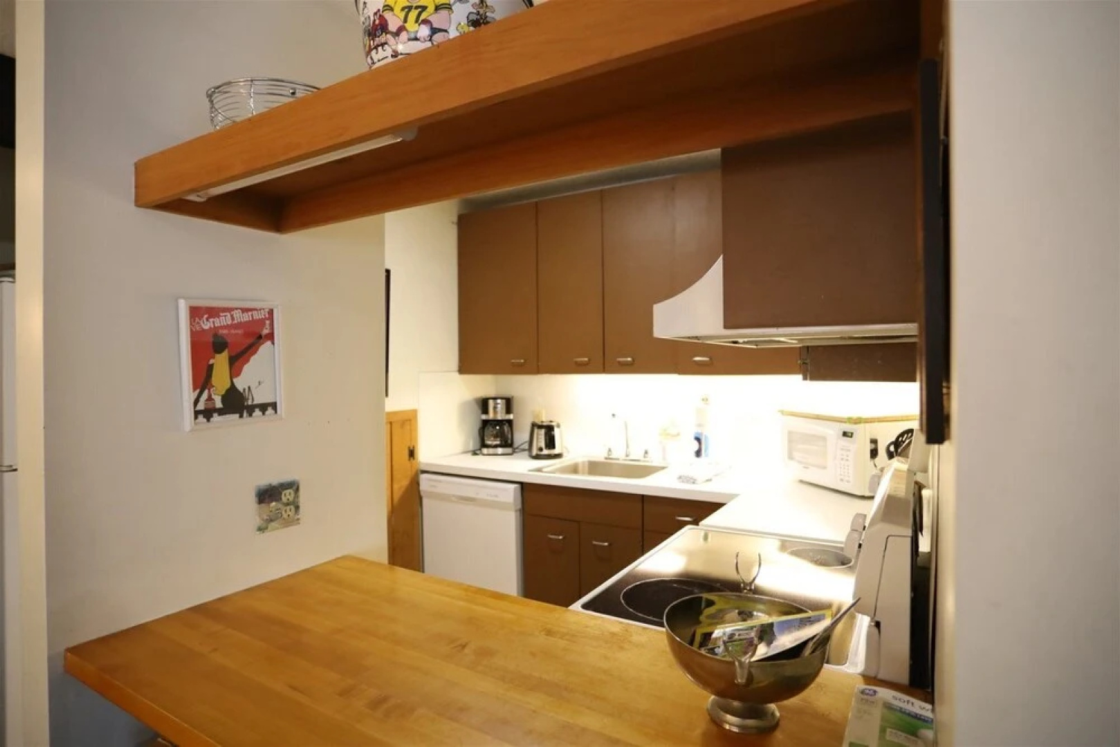 Walk to the Town Square at This Waterville Valley Vacation Condo! Sb13v