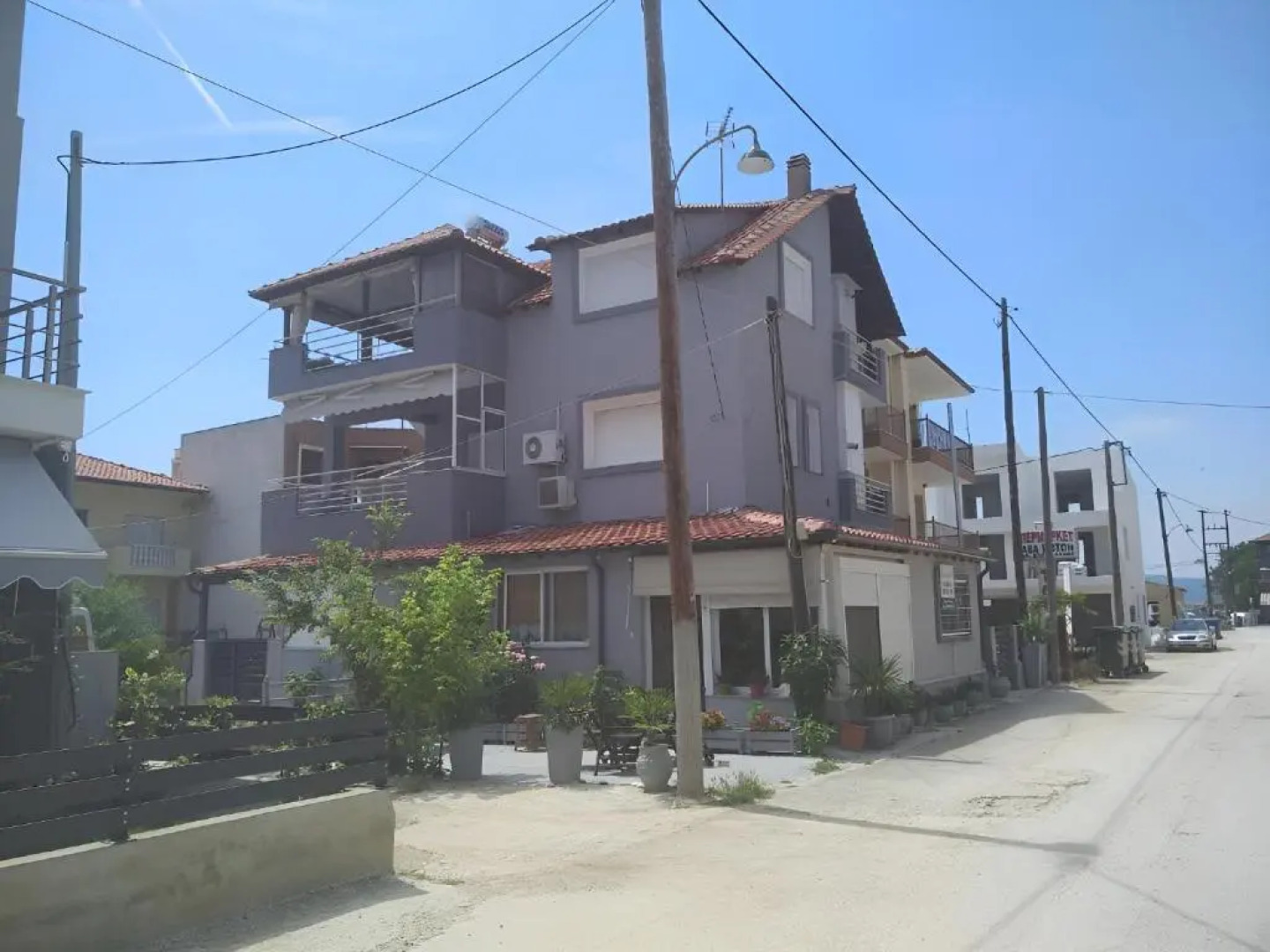 Maria & Trifon studio