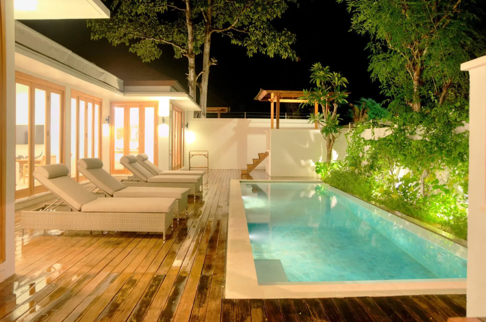 Kokomo Resort Gili Gede