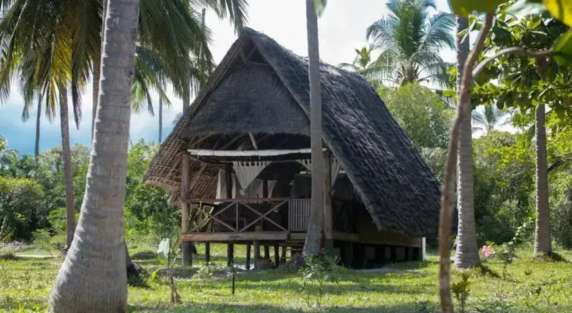 Ras Mbisi Lodge