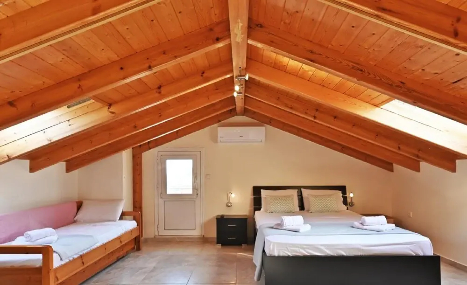 Villa Iris 1 by Travelpro Services