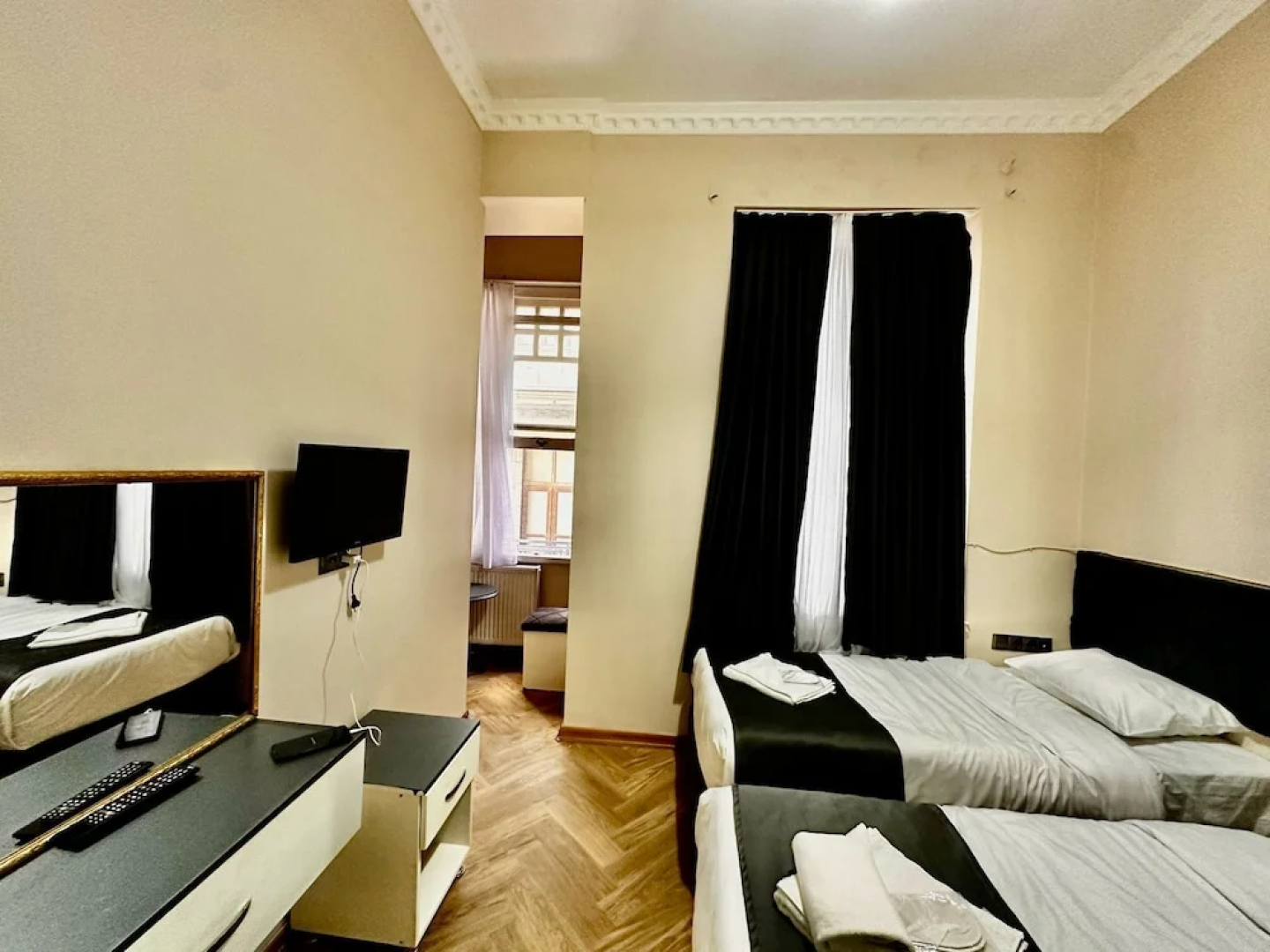 Taksim Palace İstanbul Hotel
