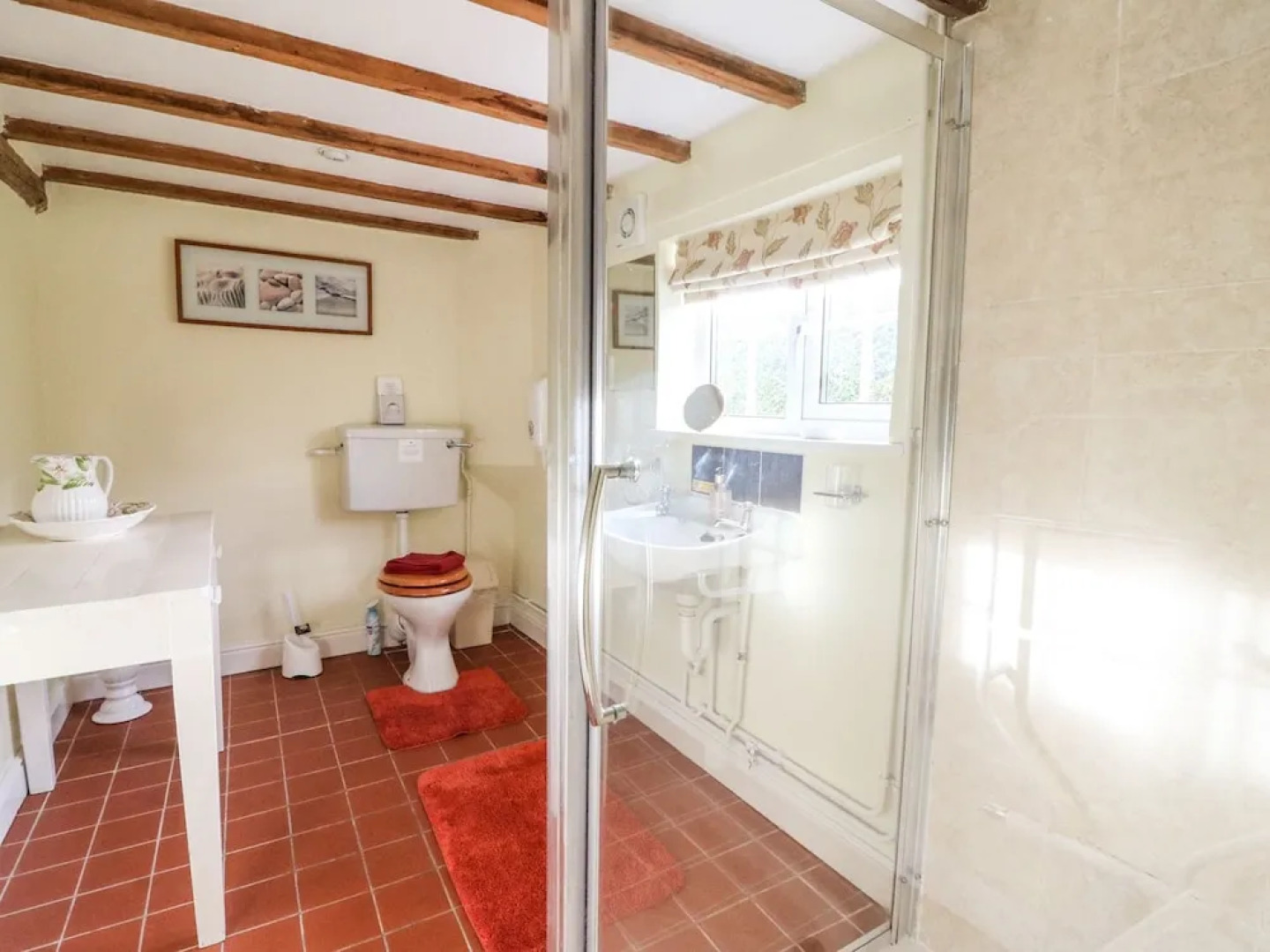 Poston Holiday Cottage