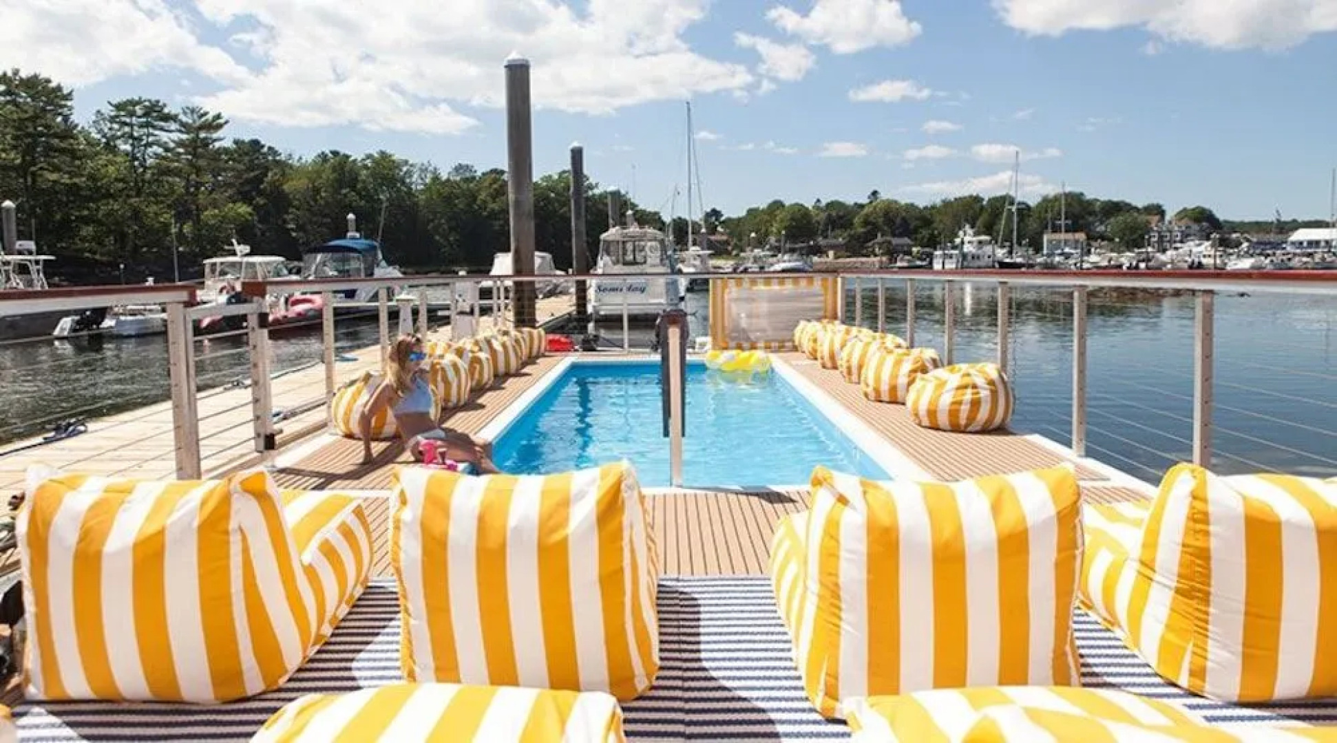 Yachtsman Hotel & Marina Club