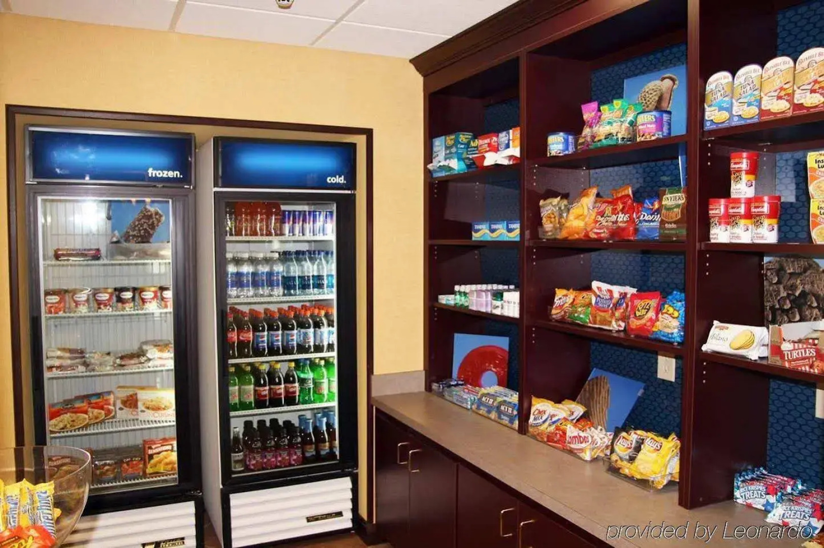 Hampton Inn & Suites Louisville East