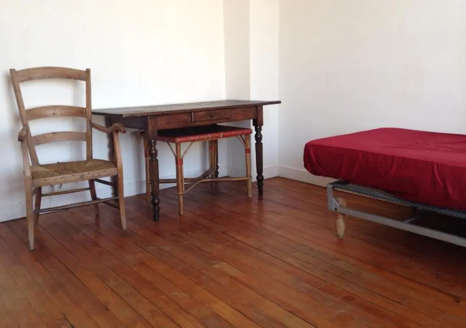 Chambres meublées chez l'habitant dans appartement proche gare sncf