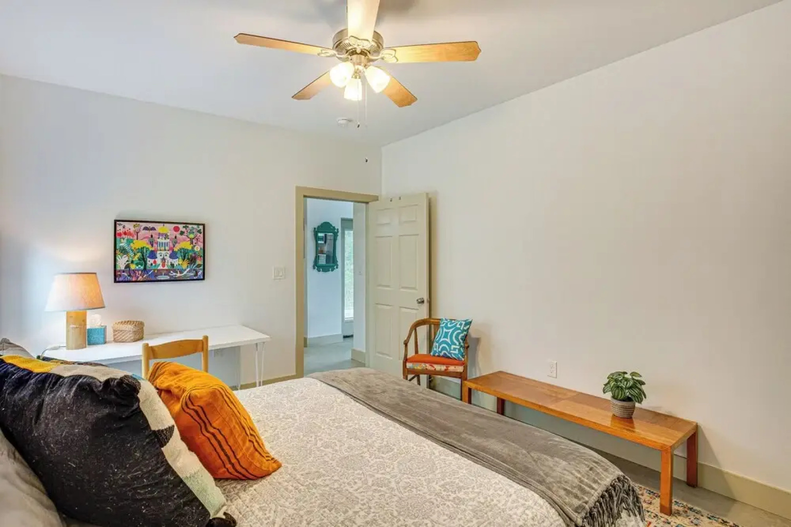 Tranquil Retreat: Half-mi to Cedar Creek Reservoir