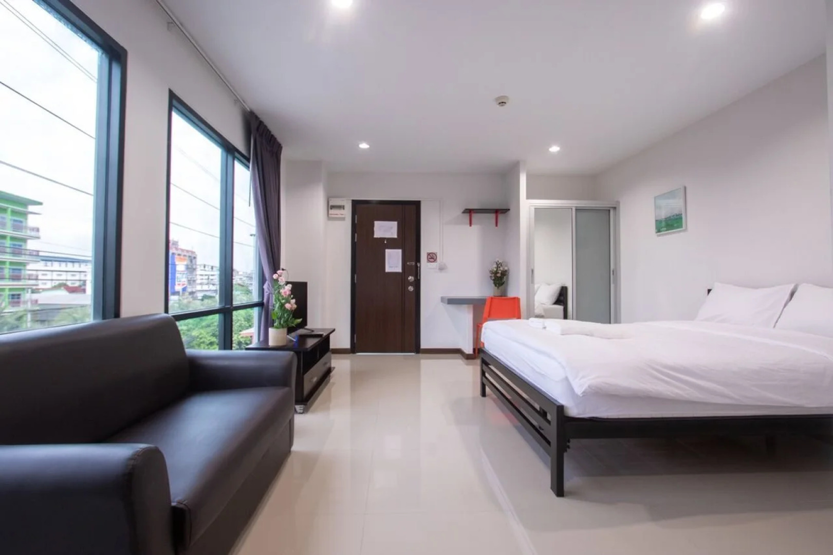 BAAN PAKNAM HOTEL (SHA Certified)