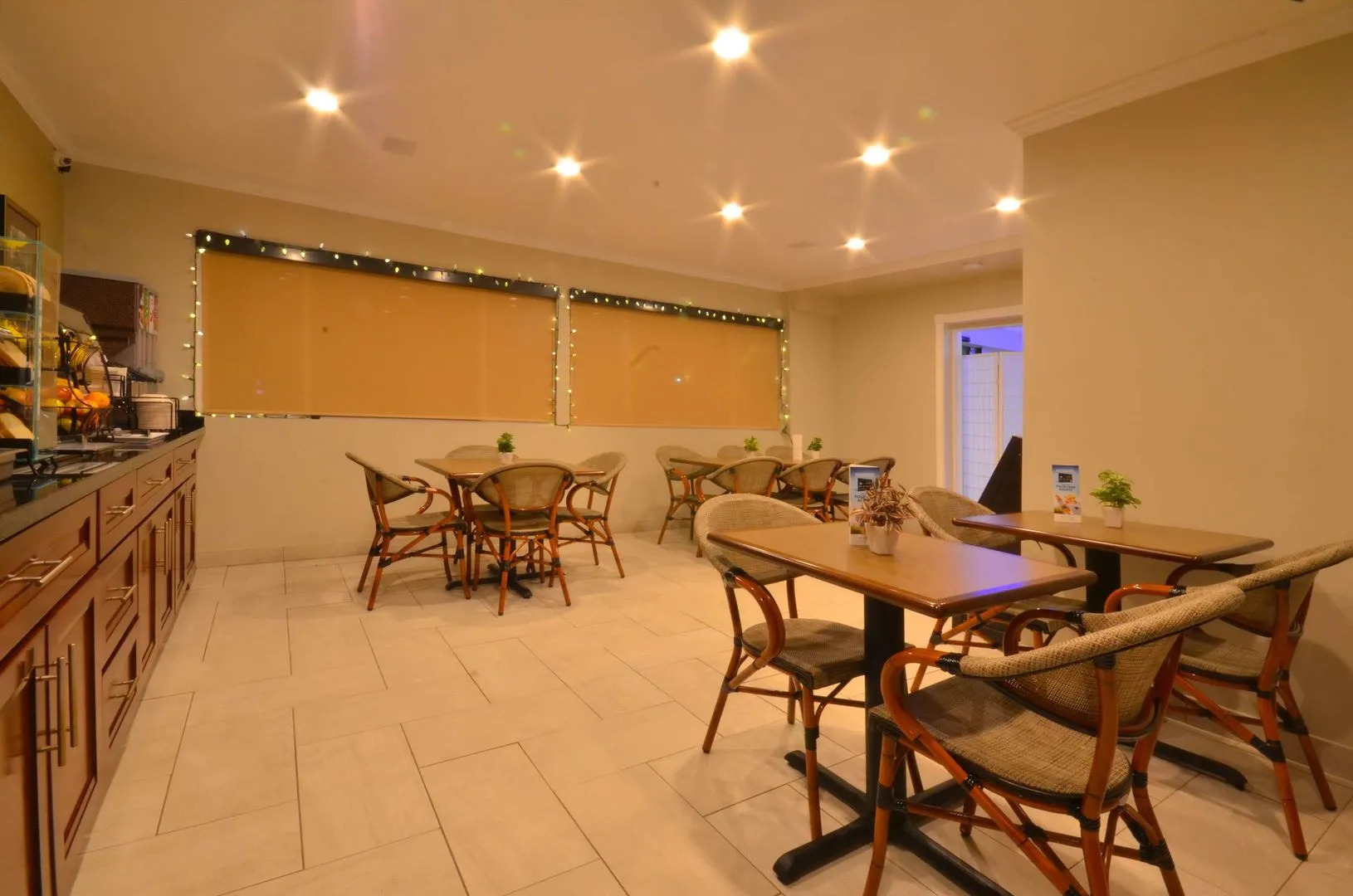 Best Western The Inn & Suites Pacific Grove