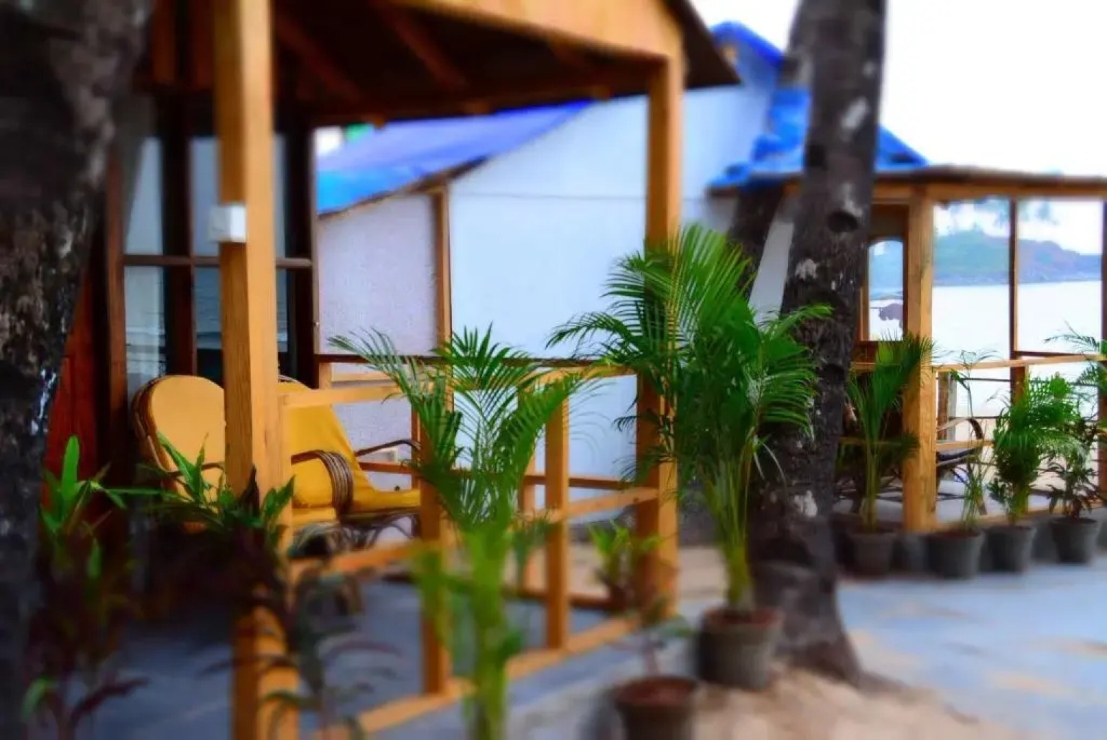 Roundcube Beach Bungalows