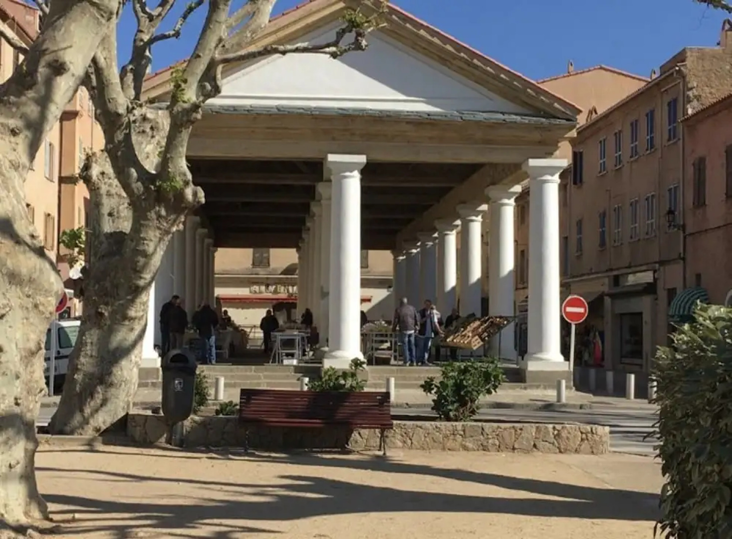 Apartment With one Bedroom in L'île-rousse, With Wonderful Mountain View, Balcony and Wifi