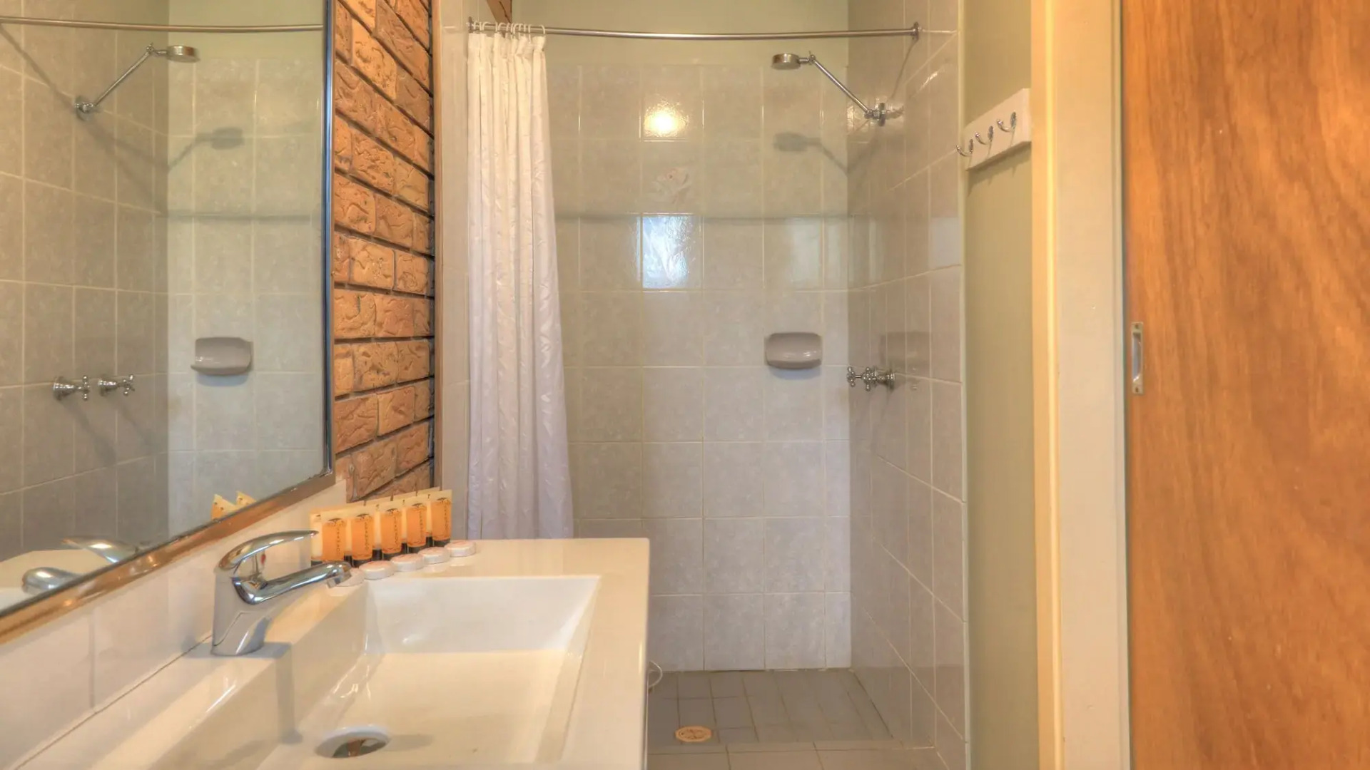 Glenwood Tourist Park & Motel