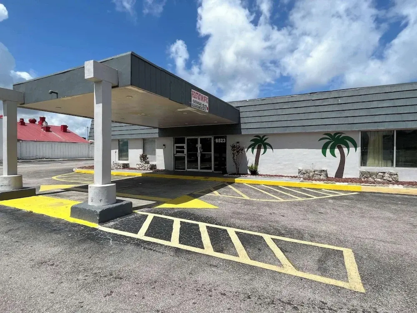 Royal Palm Inn