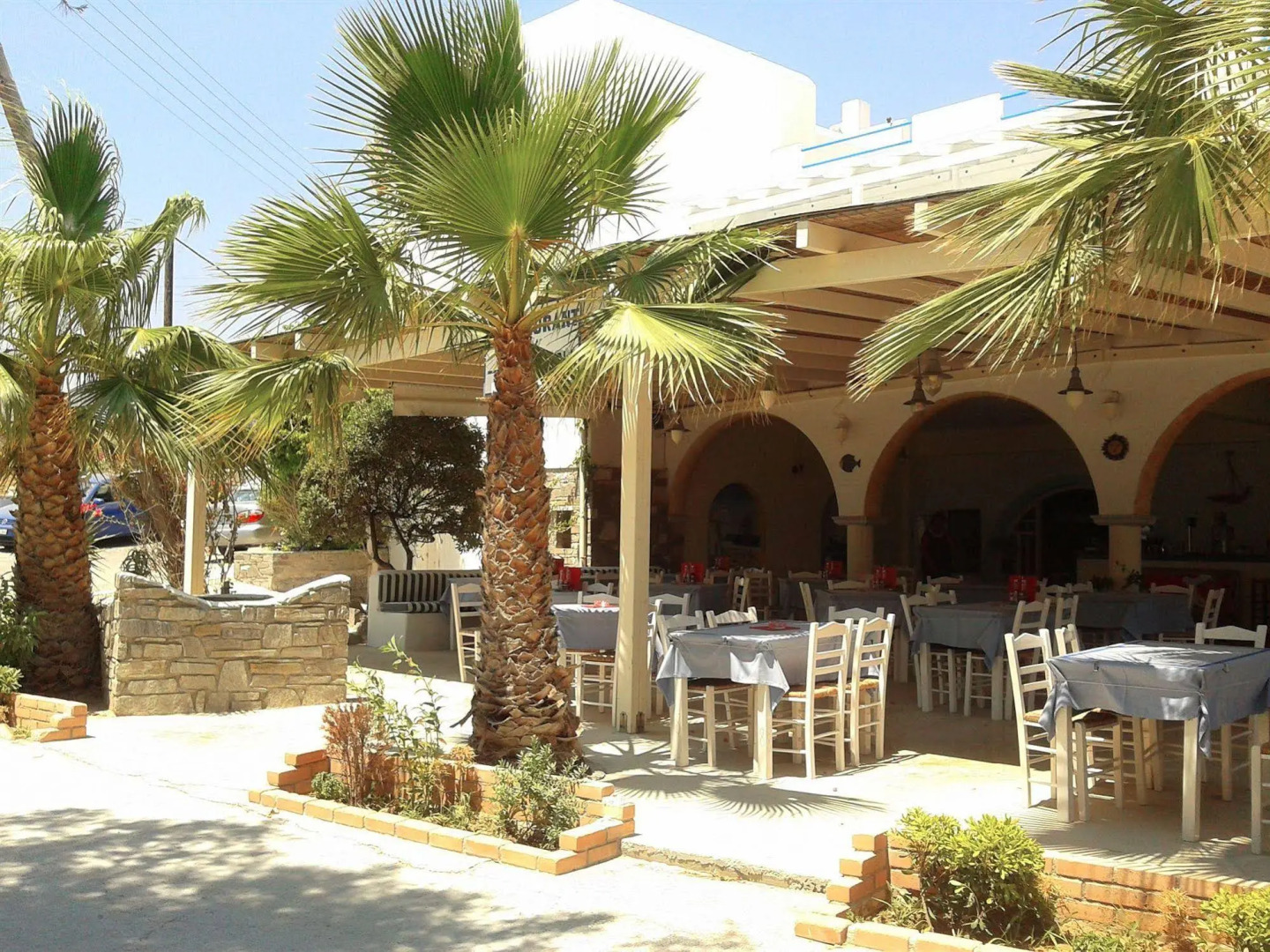 Free Sun Rooms and Apartments