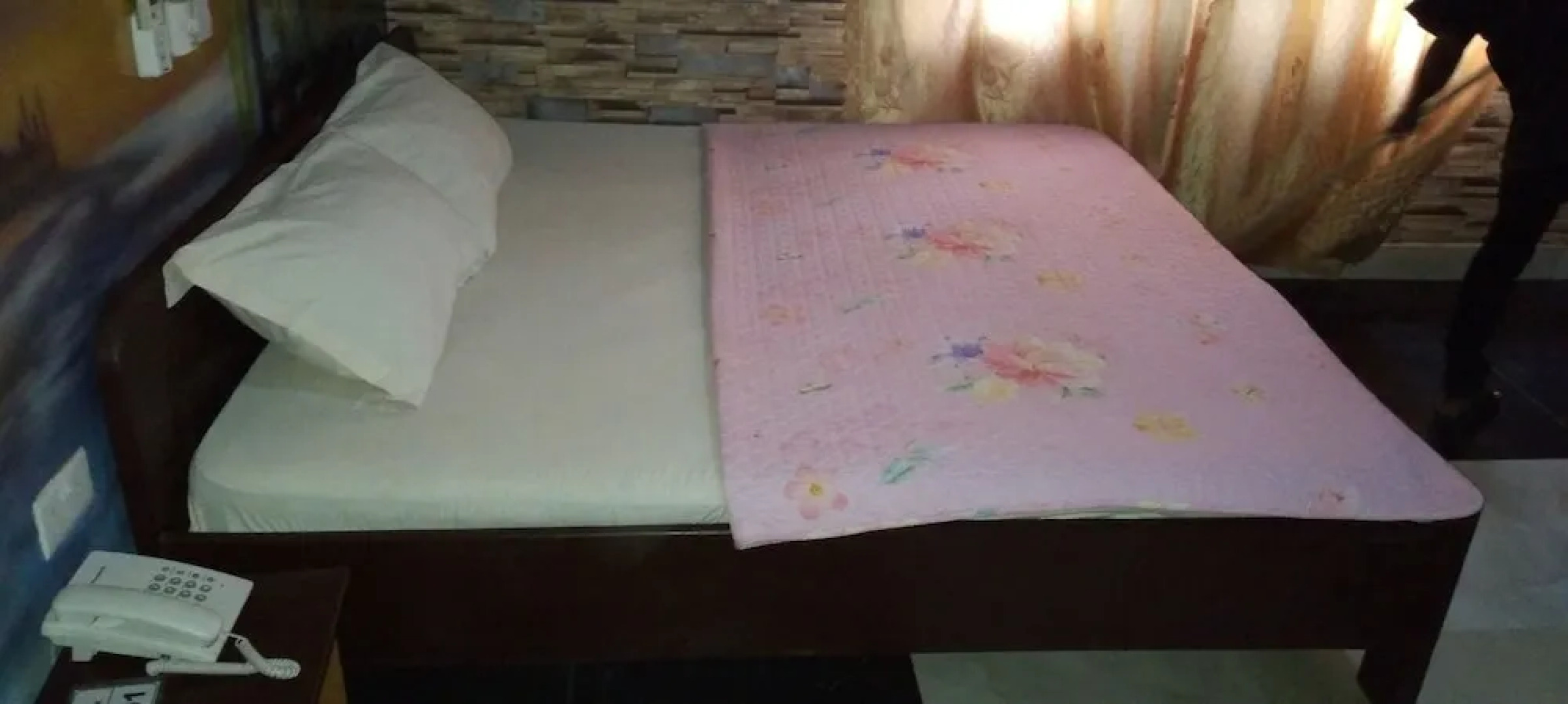 Mother's Royal Hotel