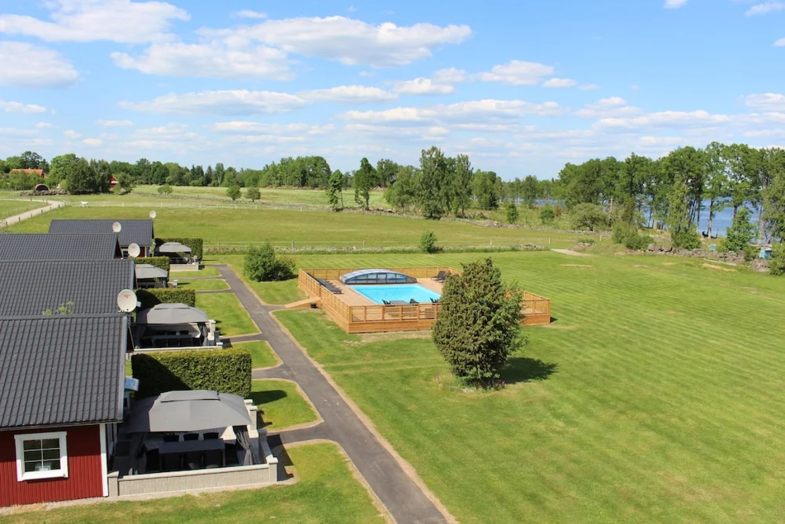 Semesterbyn Kåranäs