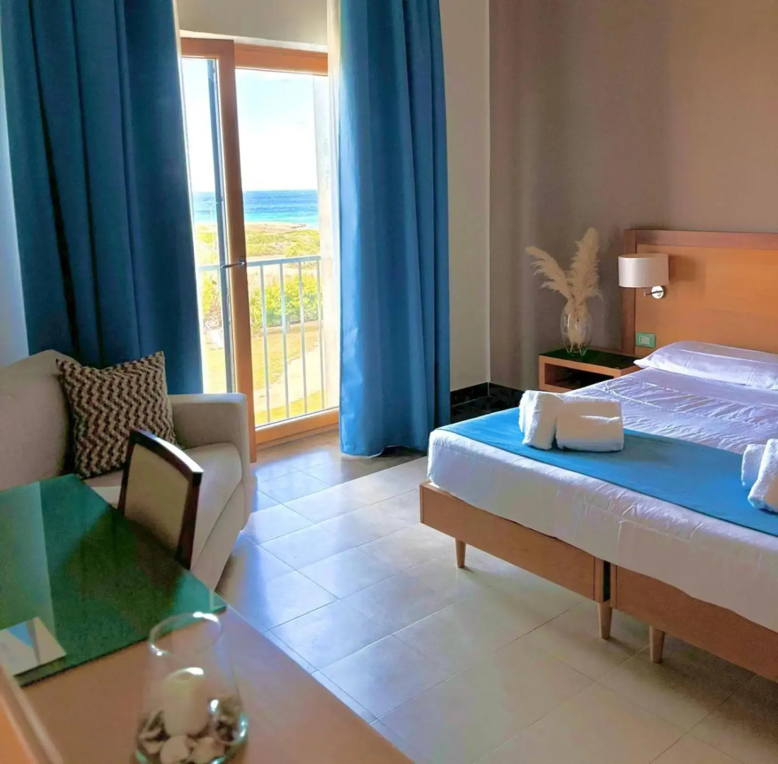 Hotel Scoglio Degli Achei