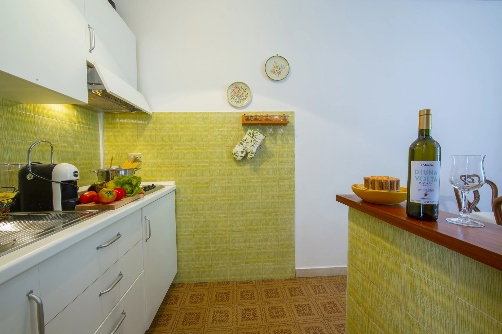 Margherita among vineyards