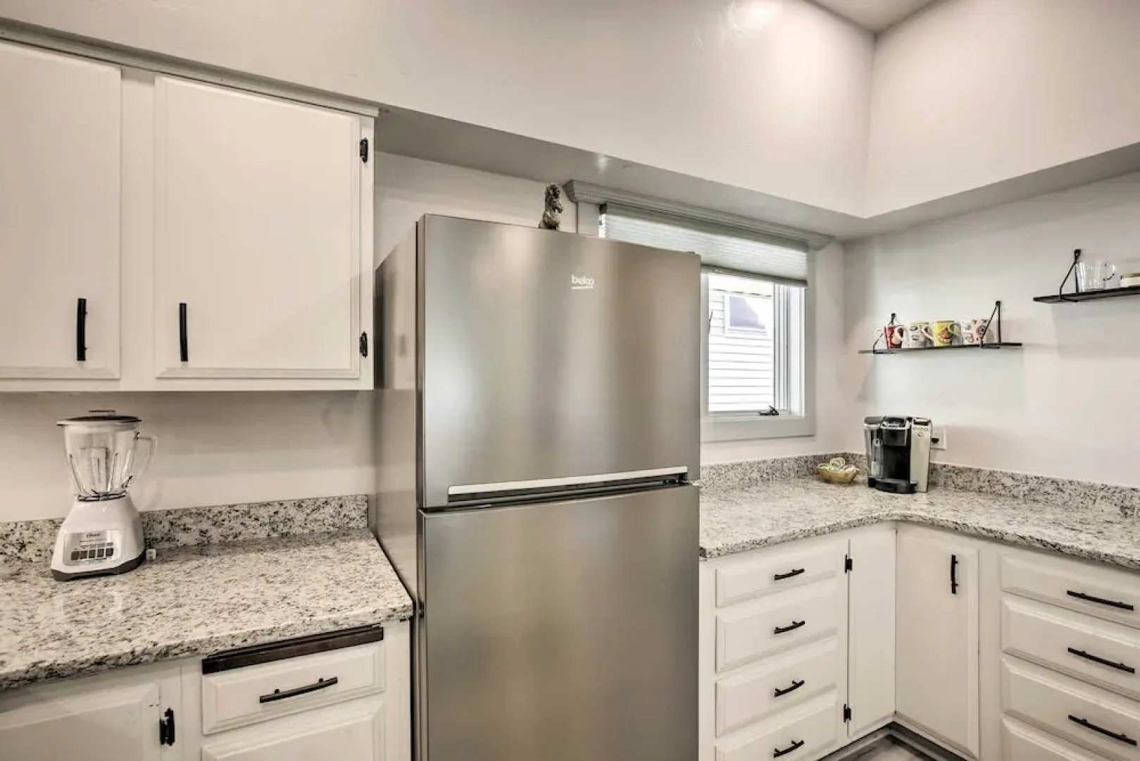 Sheridan Getaway Near Dtwn, Fishing + Hiking!