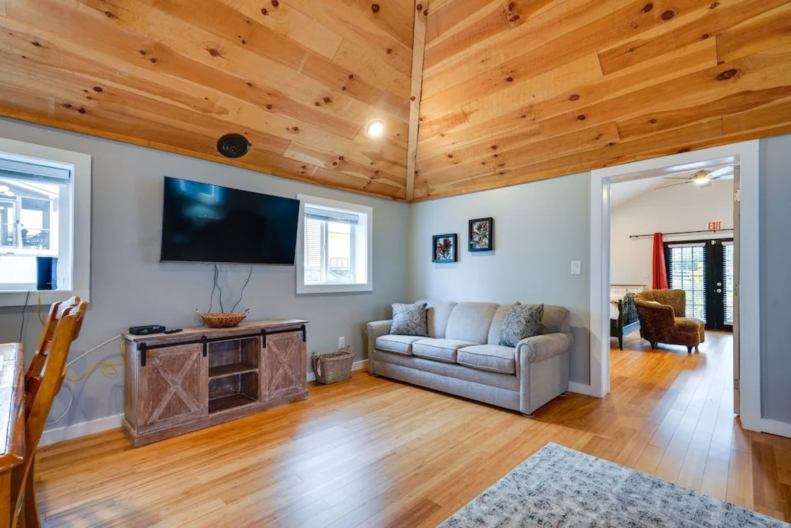 Cozy Ohio Home w/ Patio + Buckeye Lake Access!