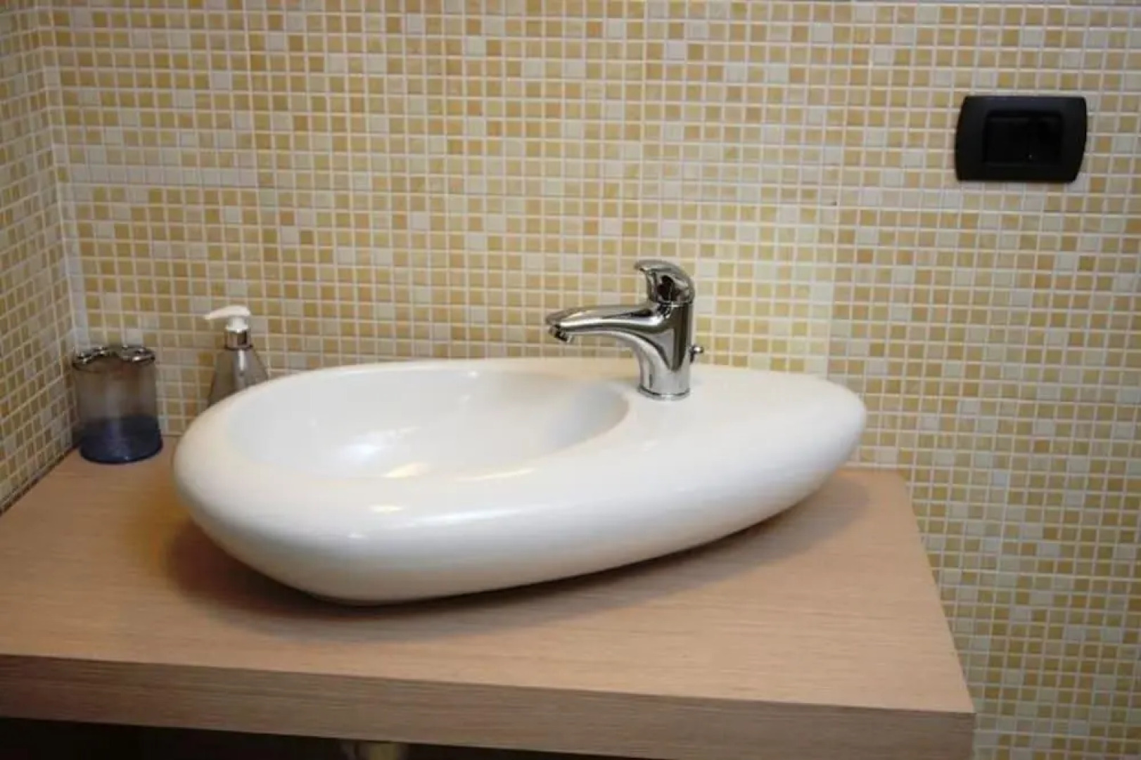 La Maison Rouge Resort